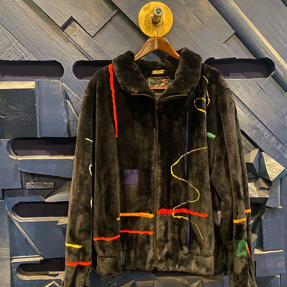 ZUKI BLACK ONYX SHEARED BEAVER FUR JACKET WITH ABSTRACT DESIGN SIZE XL